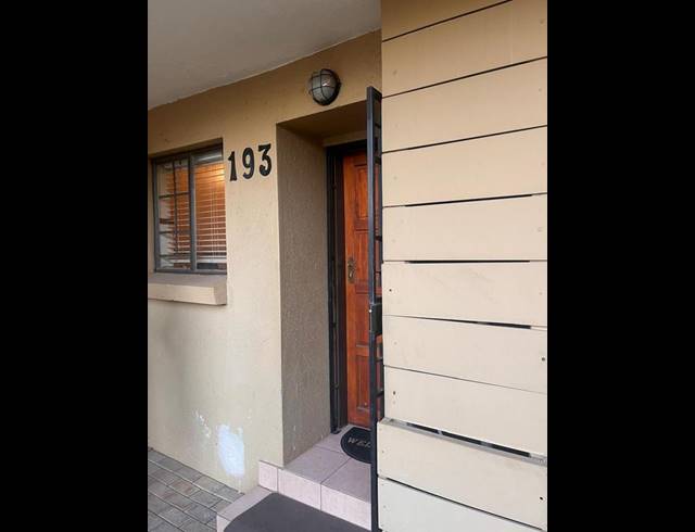 2 BEDROOM TOWNHOUSE FOR SALE IN SAGEWOOD